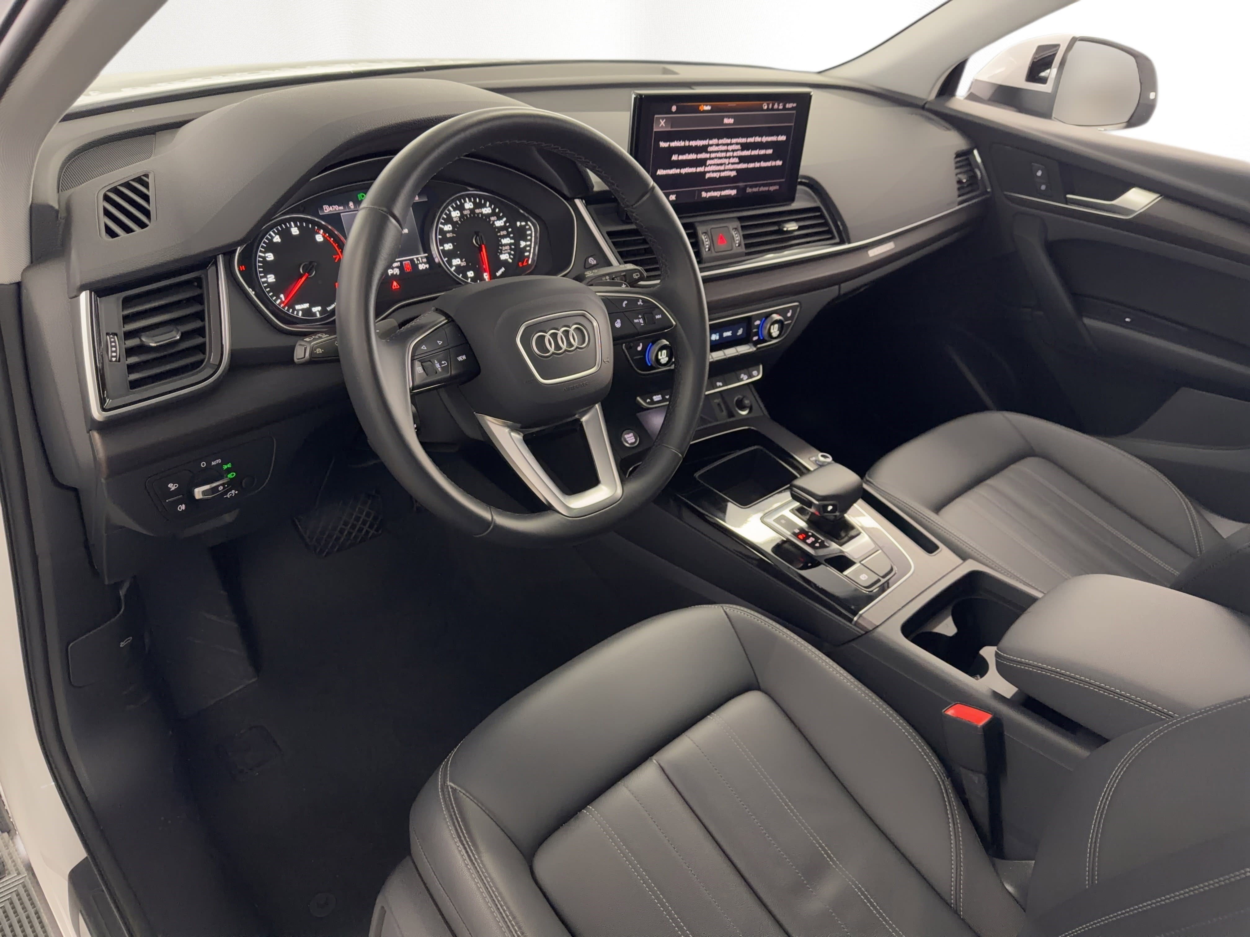 Certified 2024 Audi Q5 2.0T Premium w/ Convenience Package AWD/4WD image 4