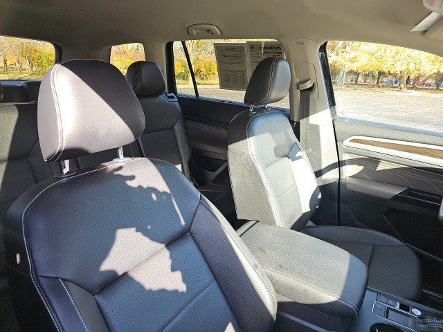 Used 2021 Volkswagen Atlas SE image 12