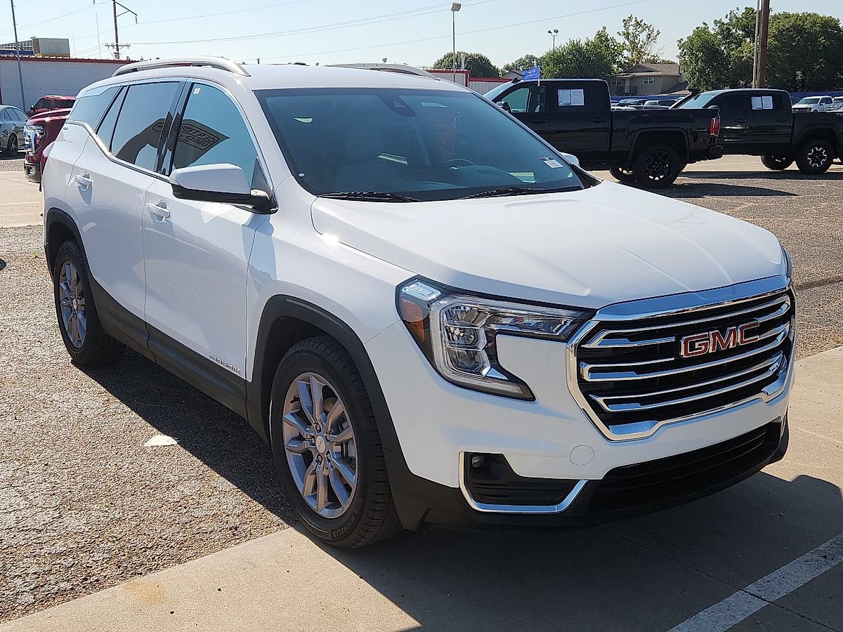 Used 2023 GMC Terrain SLT FWD image 4