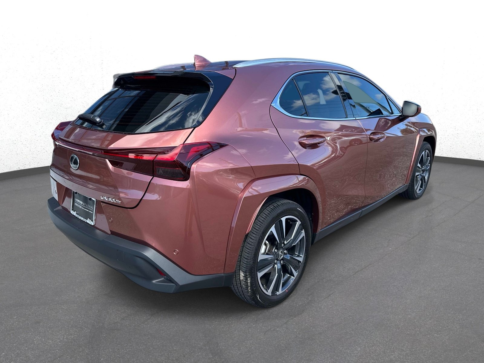 Used 2026 Lexus UX 300h FWD w/ Accessory Package (Z1) image 3