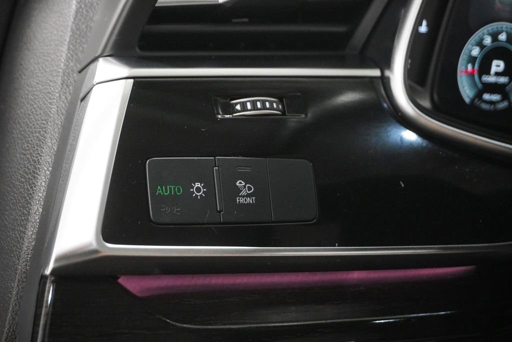 Used 2022 Audi Q7 2.0T Premium Plus w/ Premium Plus Package image 23
