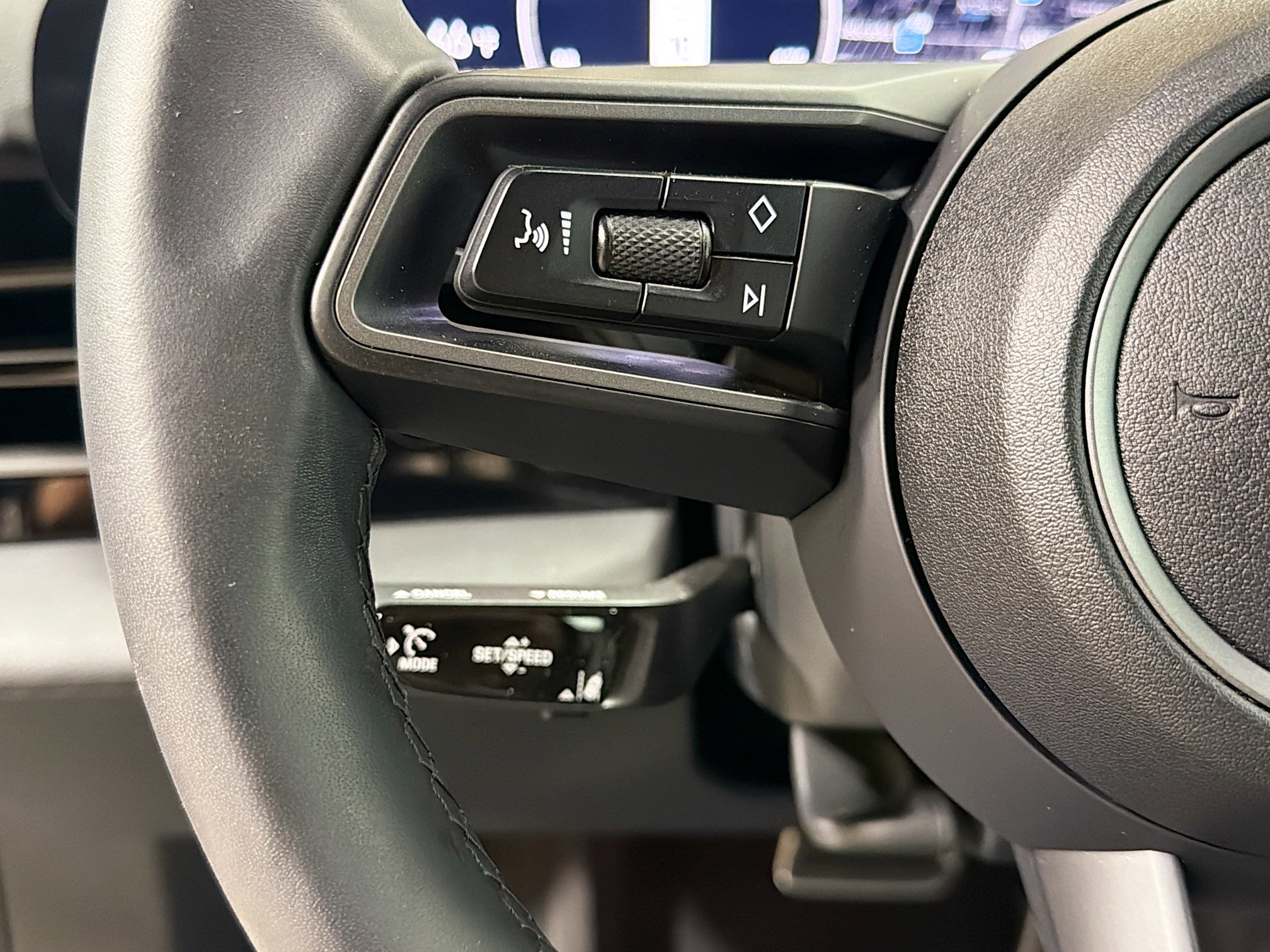 Certified 2025 Porsche Taycan image 35