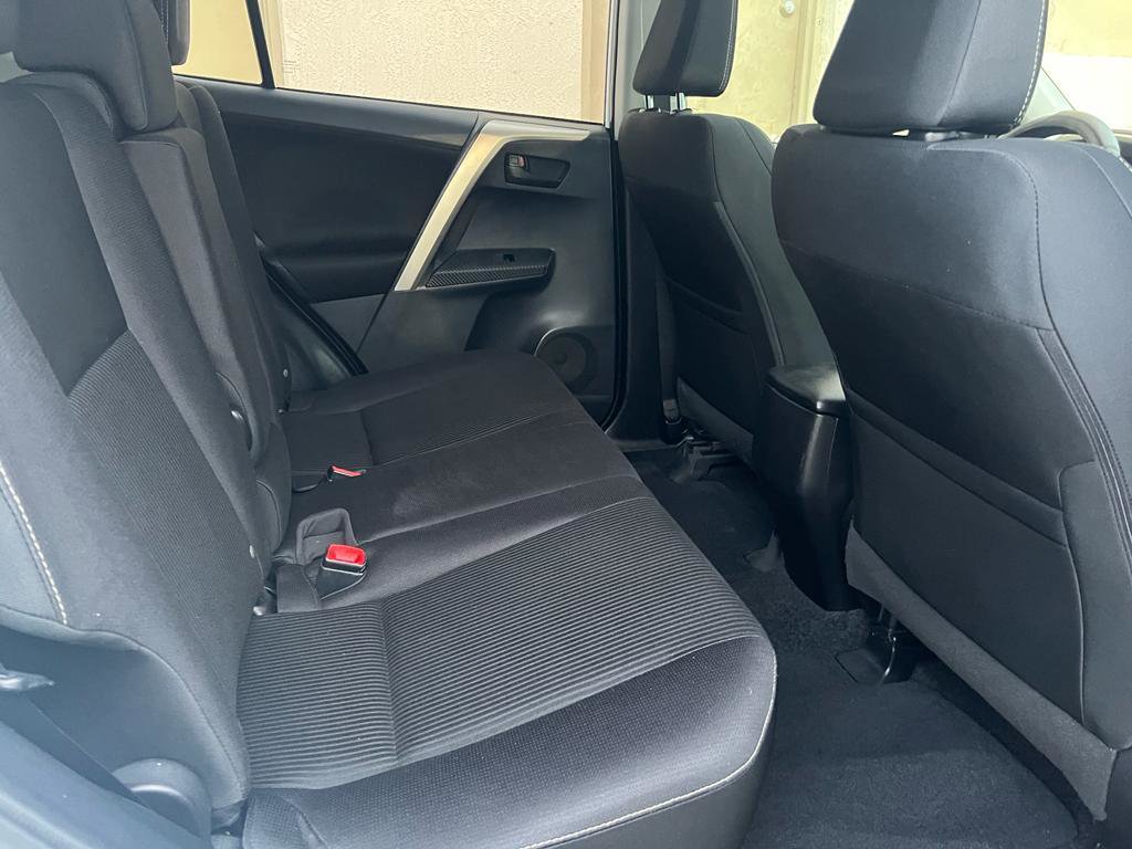 Used 2013 Toyota RAV4 XLE FWD image 28