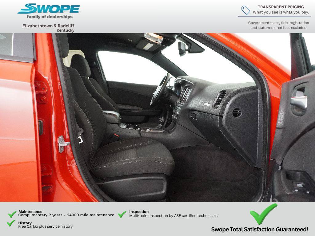 Used 2018 Dodge Charger SXT Plus w/ Blacktop Package RWD image 10