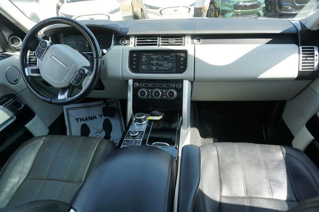 Used 2015 Land Rover Range Rover HSE image 5