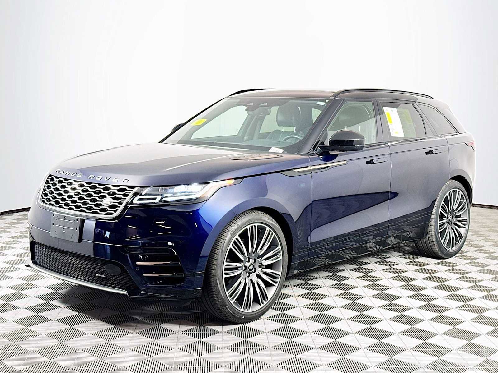 Used 2023 Land Rover Range Rover Velar R-Dynamic S image 1