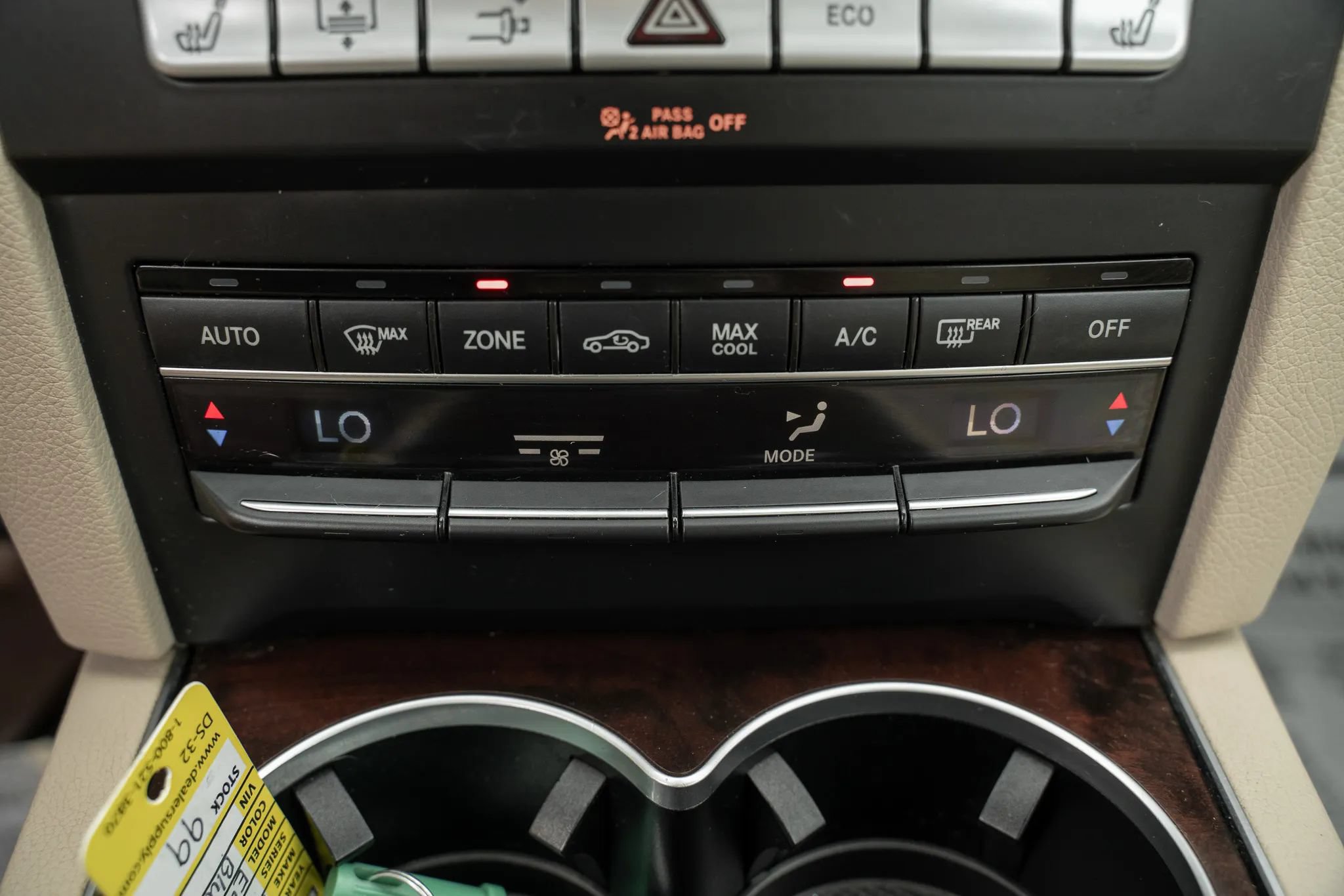 Used 2015 Mercedes-Benz E 400 Coupe w/ Premium 1 Package image 30