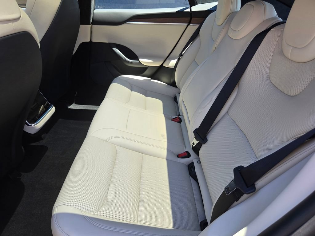 Used 2023 Tesla Model S Standard Range AWD/4WD image 12
