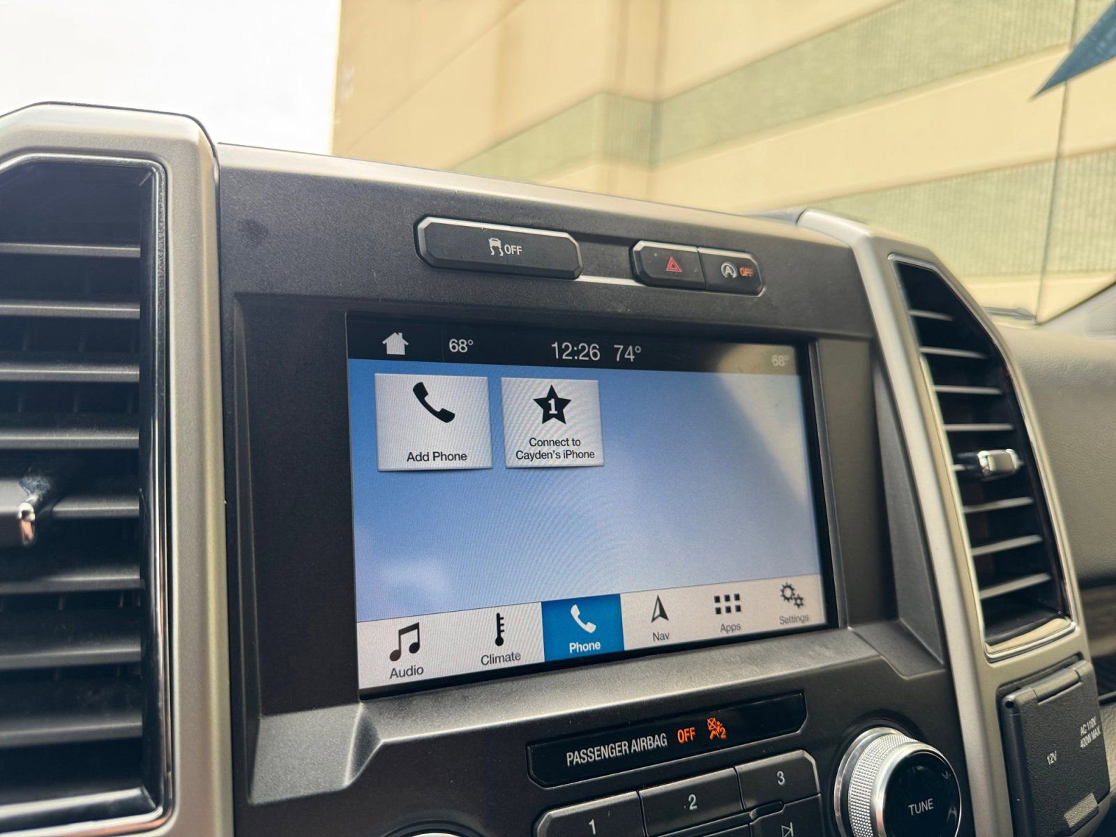 Used 2018 Ford F150 Lariat w/ Equipment Group 502A Luxury image 28