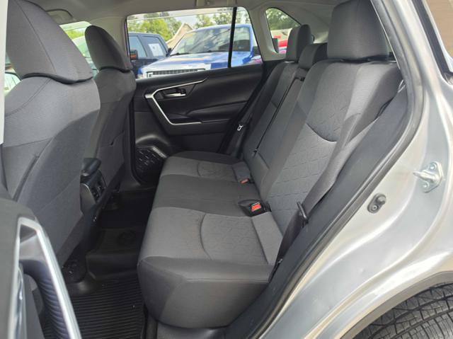 Used 2020 Toyota RAV4 XLE w/ All Weather Liner Package AWD/4WD image 13