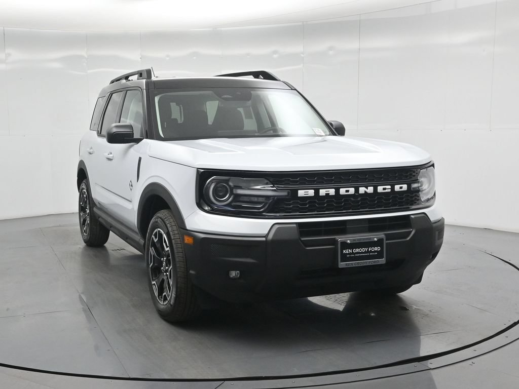 New 2026 Ford Bronco Sport Outer Banks AWD/4WD image 10