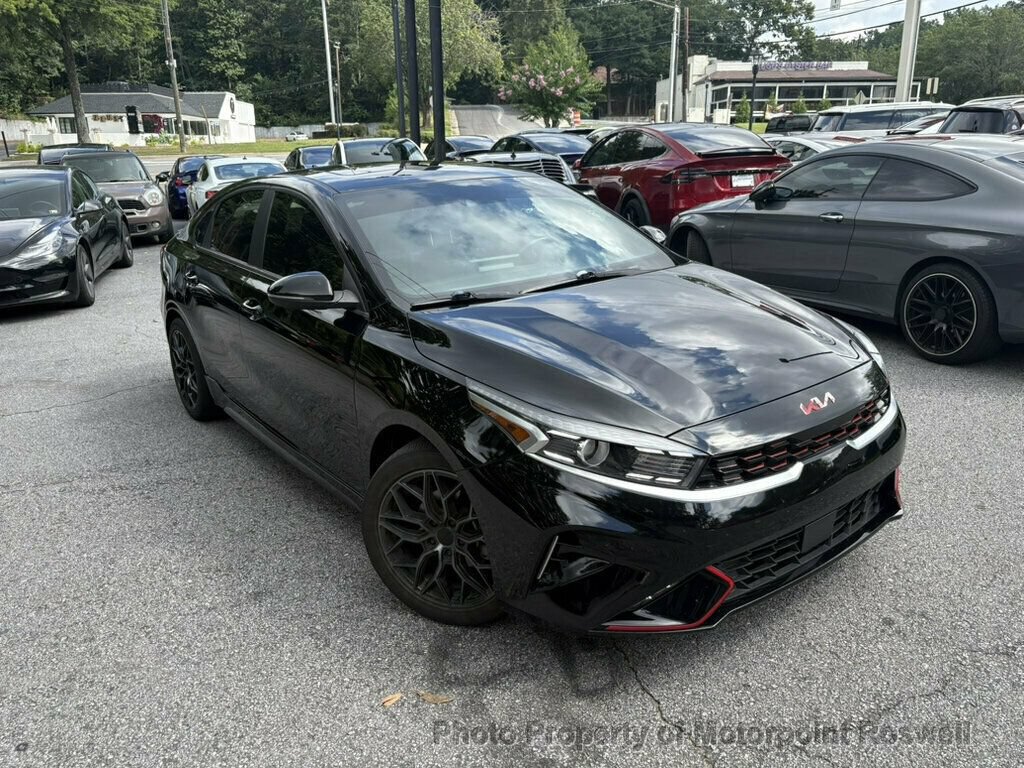Used 2024 Kia Forte GT-Line w/ GT-Line Premium Package FWD image 2