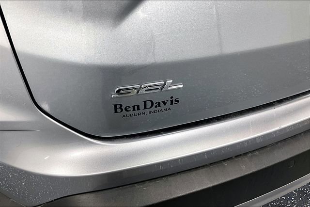 Used 2024 Ford Edge SEL AWD/4WD image 23