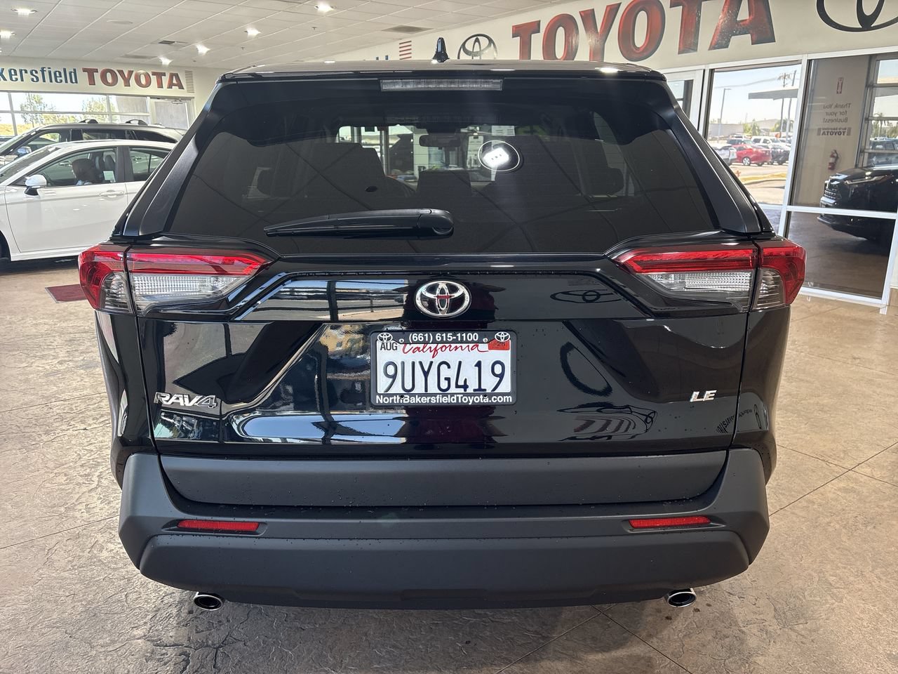 Certified 2025 Toyota RAV4 LE FWD image 9