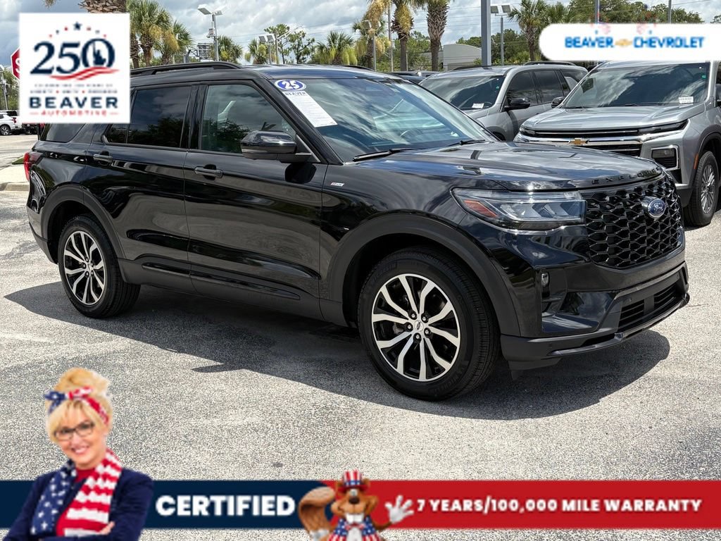 Used 2025 Ford Explorer ST-Line AWD/4WD image 9