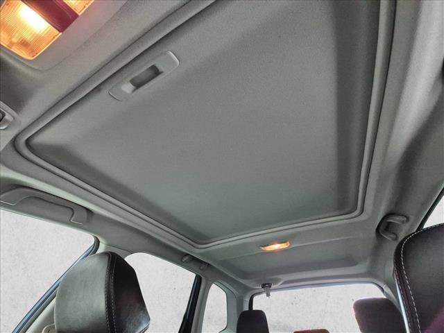 Used 2017 Subaru Forester 2.5i Touring AWD/4WD image 16