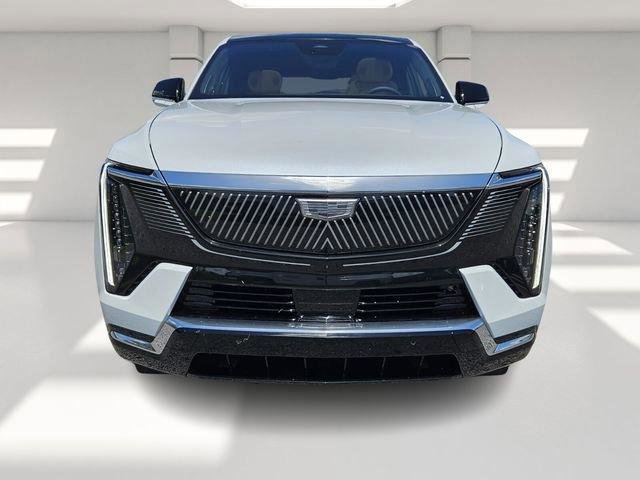 New 2026 Cadillac Escalade IQ Luxury 2 w/ LPO, Radiant Package AWD/4WD image 8