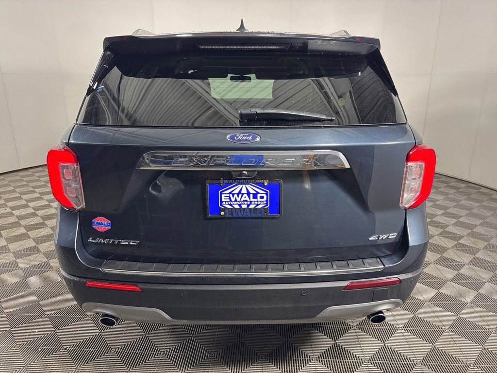 Used 2023 Ford Explorer Limited w/ Equipment Group 301A image 9