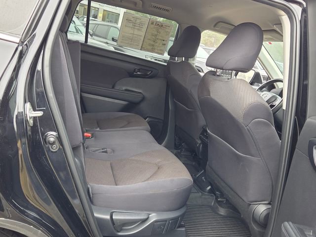 Used 2023 Toyota Highlander L image 14