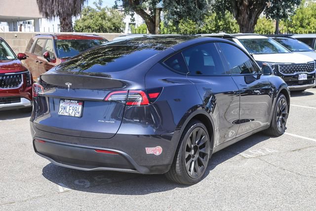 Used 2024 Tesla Model Y Long Range AWD/4WD image 10