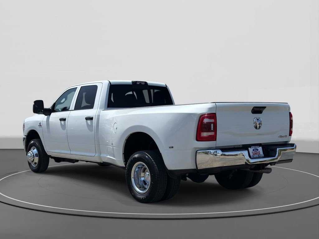 Used 2024 RAM 3500 Tradesman w/ Towing Technology Group AWD/4WD image 7