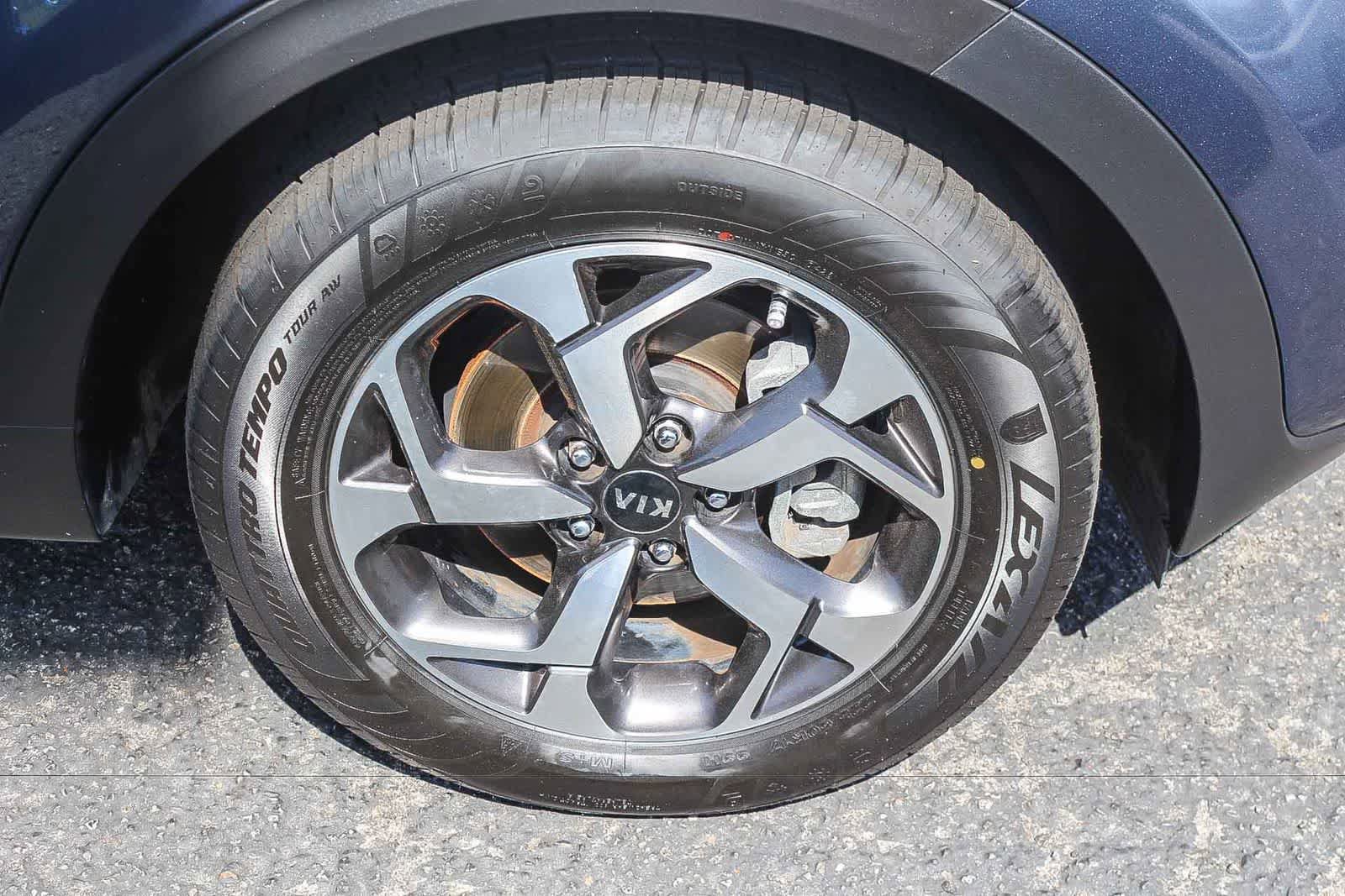 Used 2020 Kia Sportage LX AWD/4WD image 13