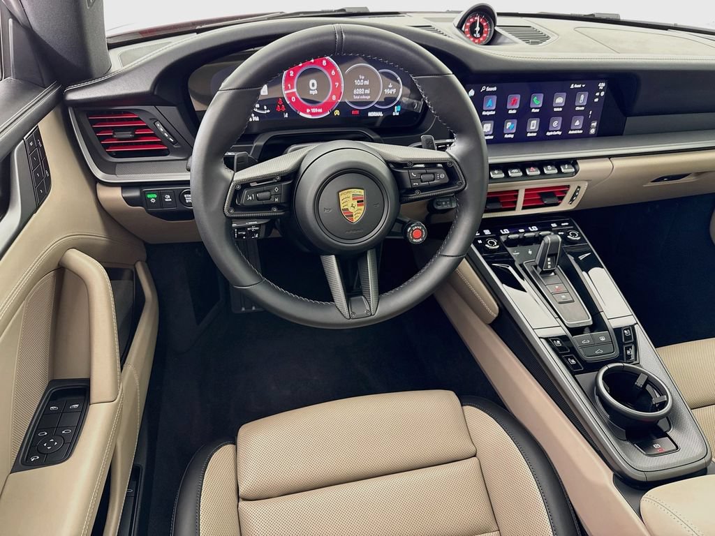 Certified 2025 Porsche 911 Carrera RWD image 25