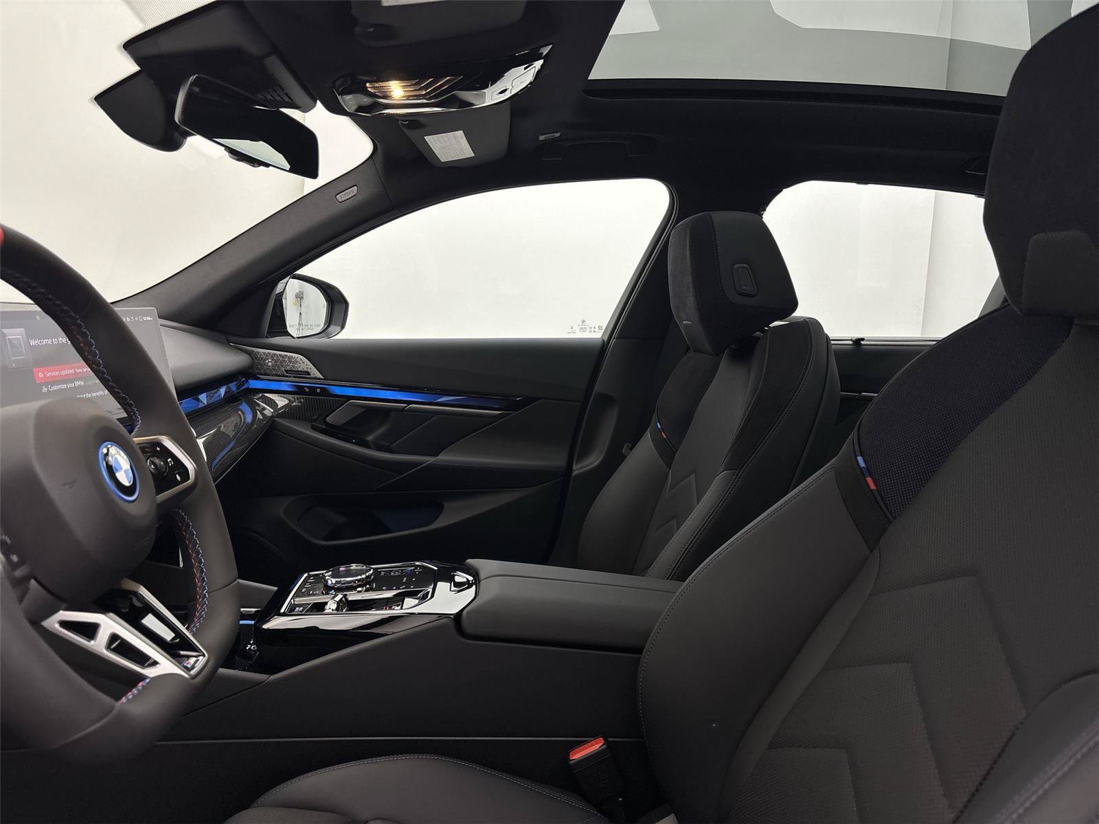 New 2026 BMW i5 w/ Executive Package AWD/4WD image 24