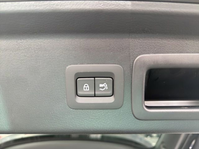 Used 2025 MAZDA CX-30 AWD 2.5 S w/ Premium Package image 29