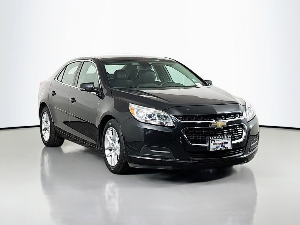 Used 2015 Chevrolet Malibu LT w/ Power Convenience Package FWD image 1