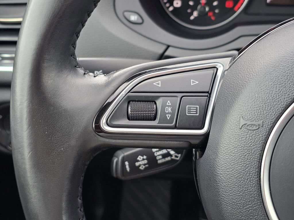 Used 2017 Audi Q3 2.0T Premium image 28