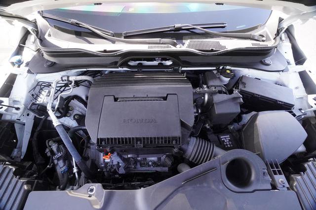 Used 2025 Honda Pilot Touring image 10