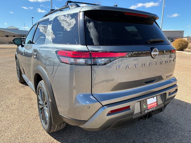 New 2026 Nissan Pathfinder SL image 4