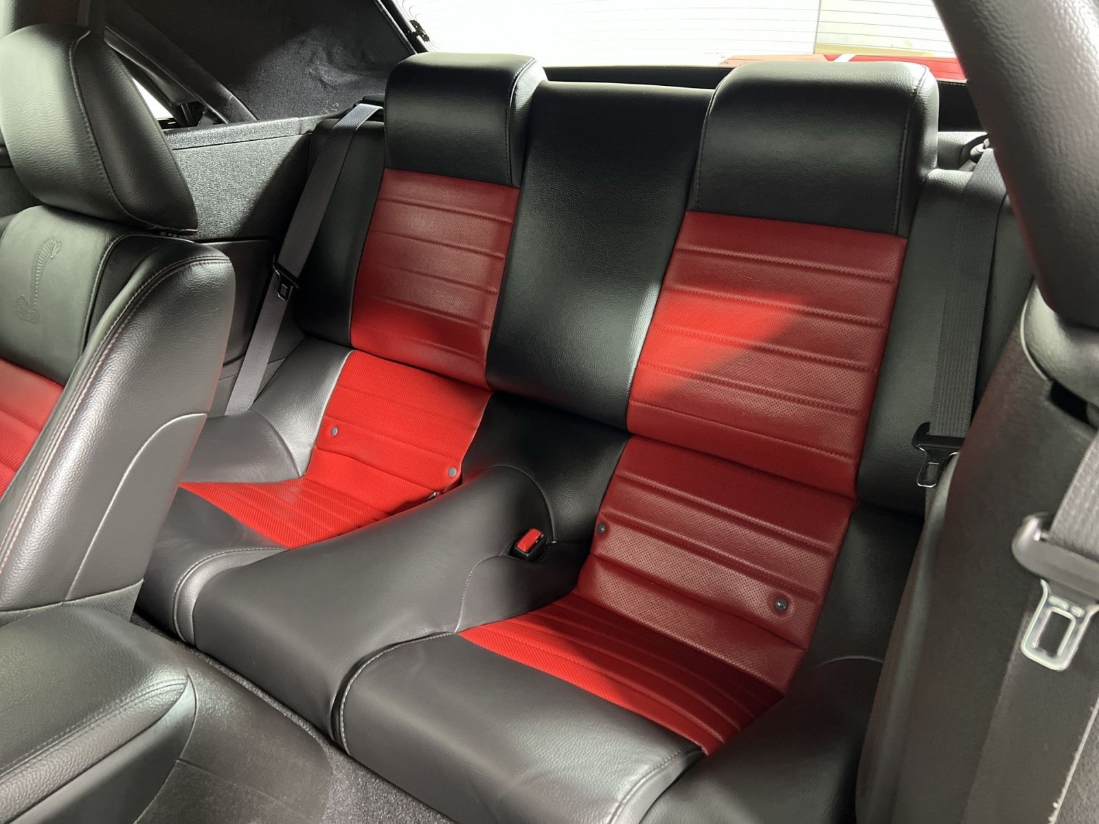 Used 2008 Ford Mustang Shelby GT500 RWD image 23