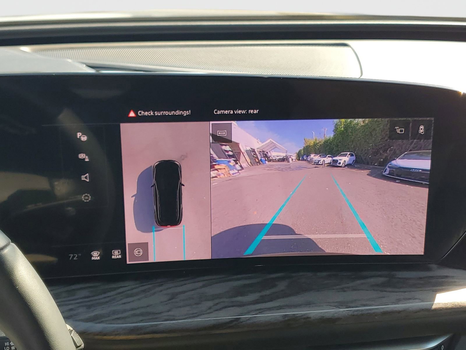 Used 2025 Audi Q5 Premium w/ Convenience Package image 29