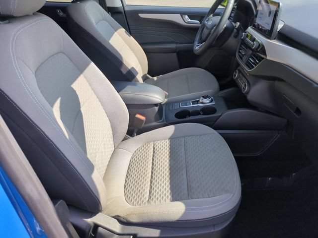 Used 2021 Ford Escape SE w/ Convenience Package FWD image 32