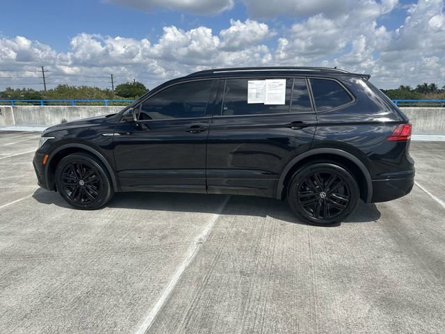 Used 2022 Volkswagen Tiguan SE R-Line image 19