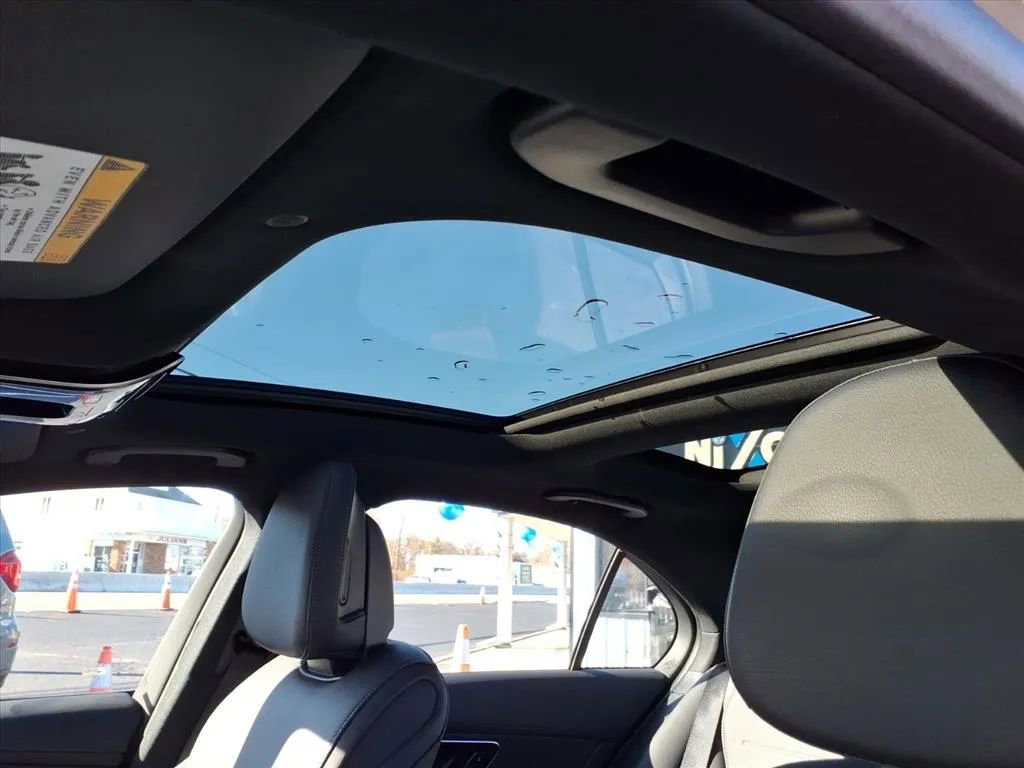 Used 2024 Mercedes-Benz C 300 4MATIC Sedan w/ AMG Line w/ Night Package image 26