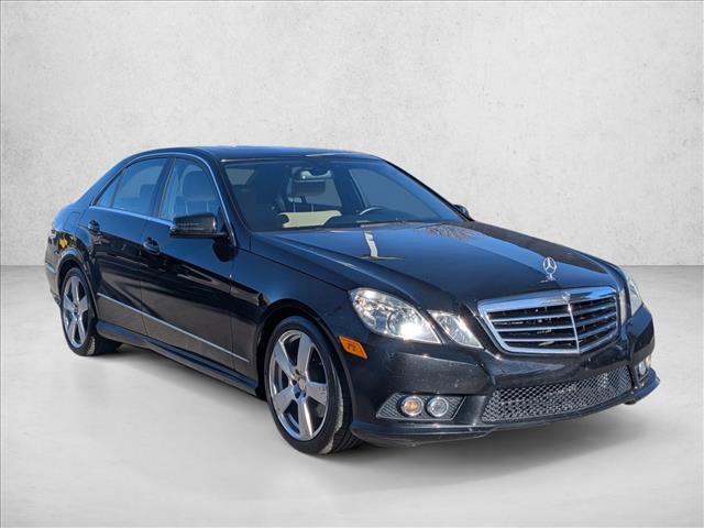 Used 2010 Mercedes-Benz E 350 Sedan image 3
