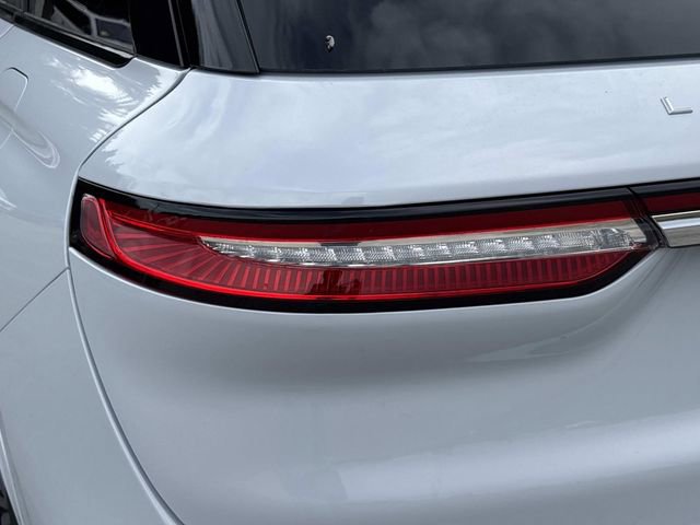 New 2026 Lincoln Corsair Reserve w/ Jet Appearance Package image 11