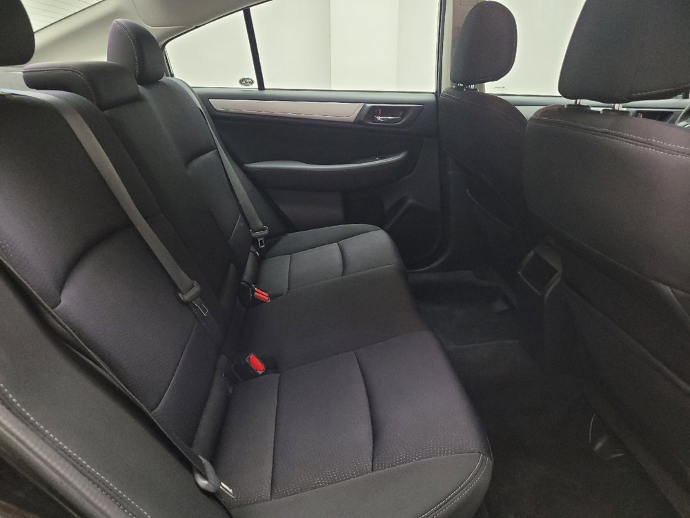 Used 2015 Subaru Legacy 2.5i Premium AWD/4WD image 19