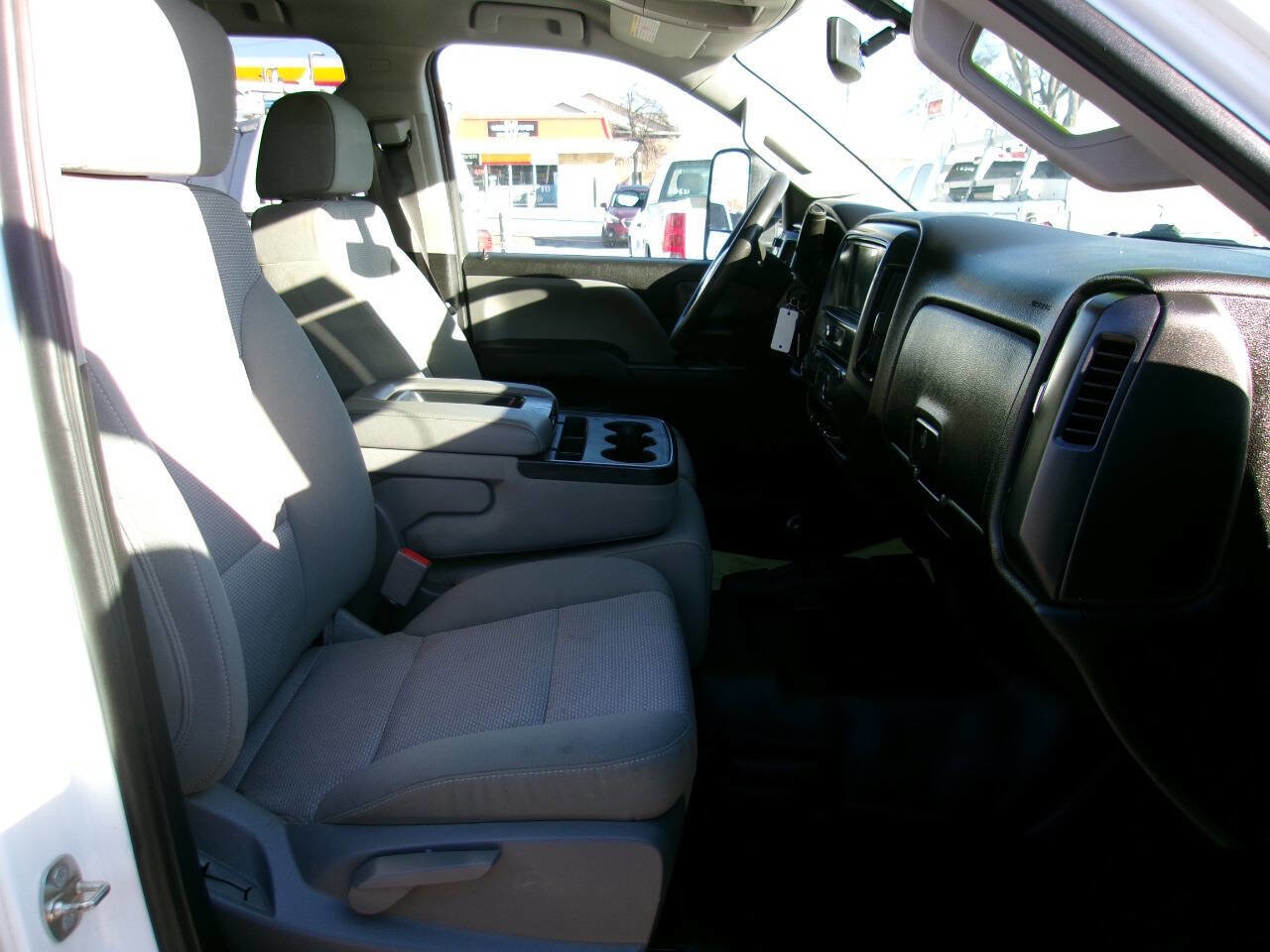 Used 2019 Chevrolet Silverado 2500 W/T image 12