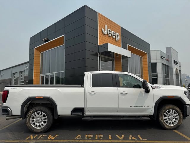 Used 2024 GMC Sierra 2500 SLE w/ SLE Convenience Package AWD/4WD image 1