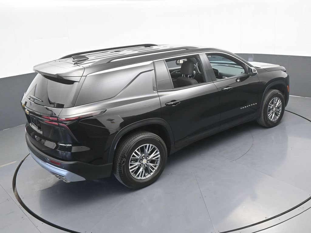 Used 2026 Chevrolet Traverse LT FWD image 56