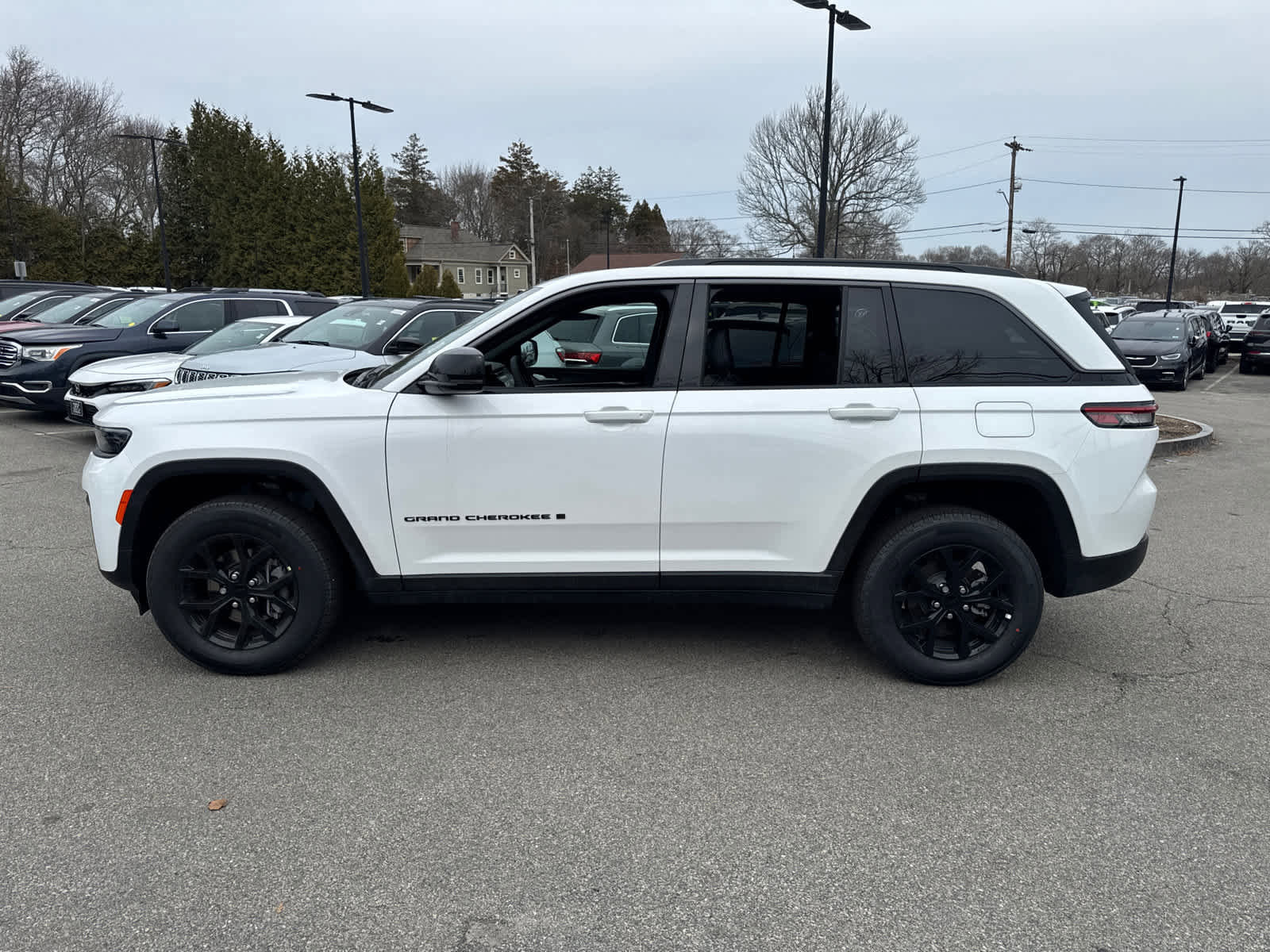 New 2026 Jeep Grand Cherokee Altitude AWD/4WD image 3