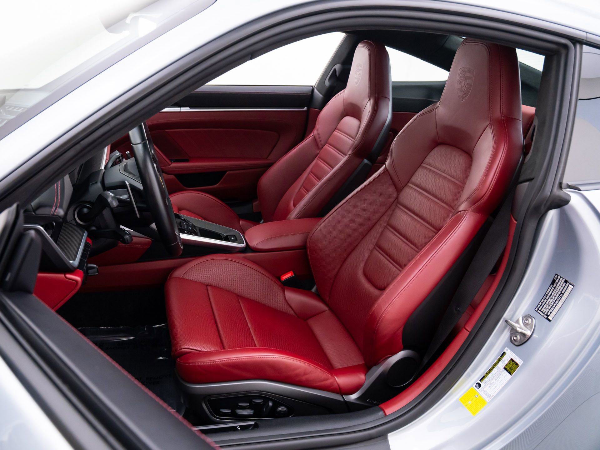 Certified 2022 Porsche 911 Turbo S image 5