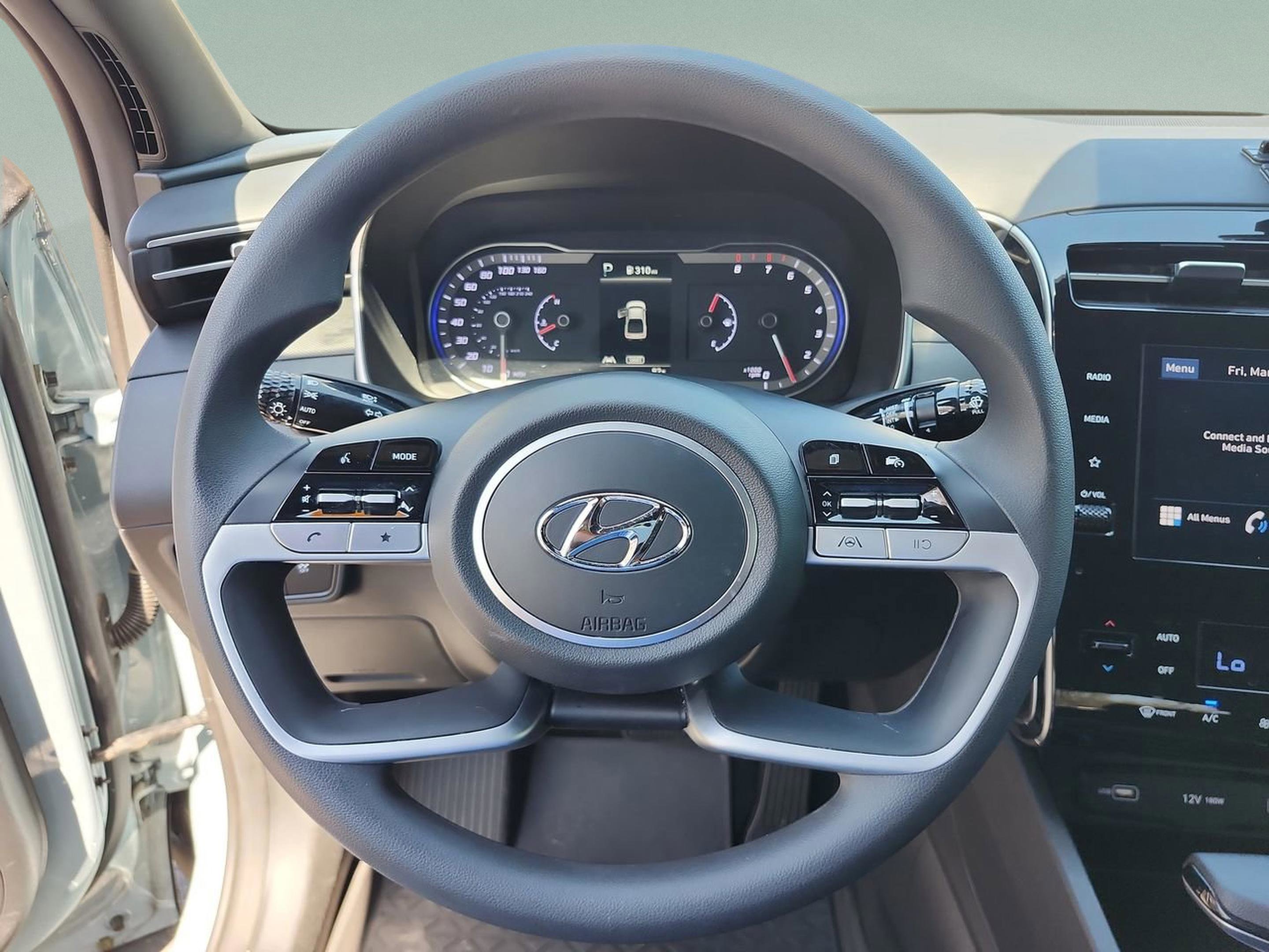 Used 2024 Hyundai Santa Cruz SEL FWD image 9