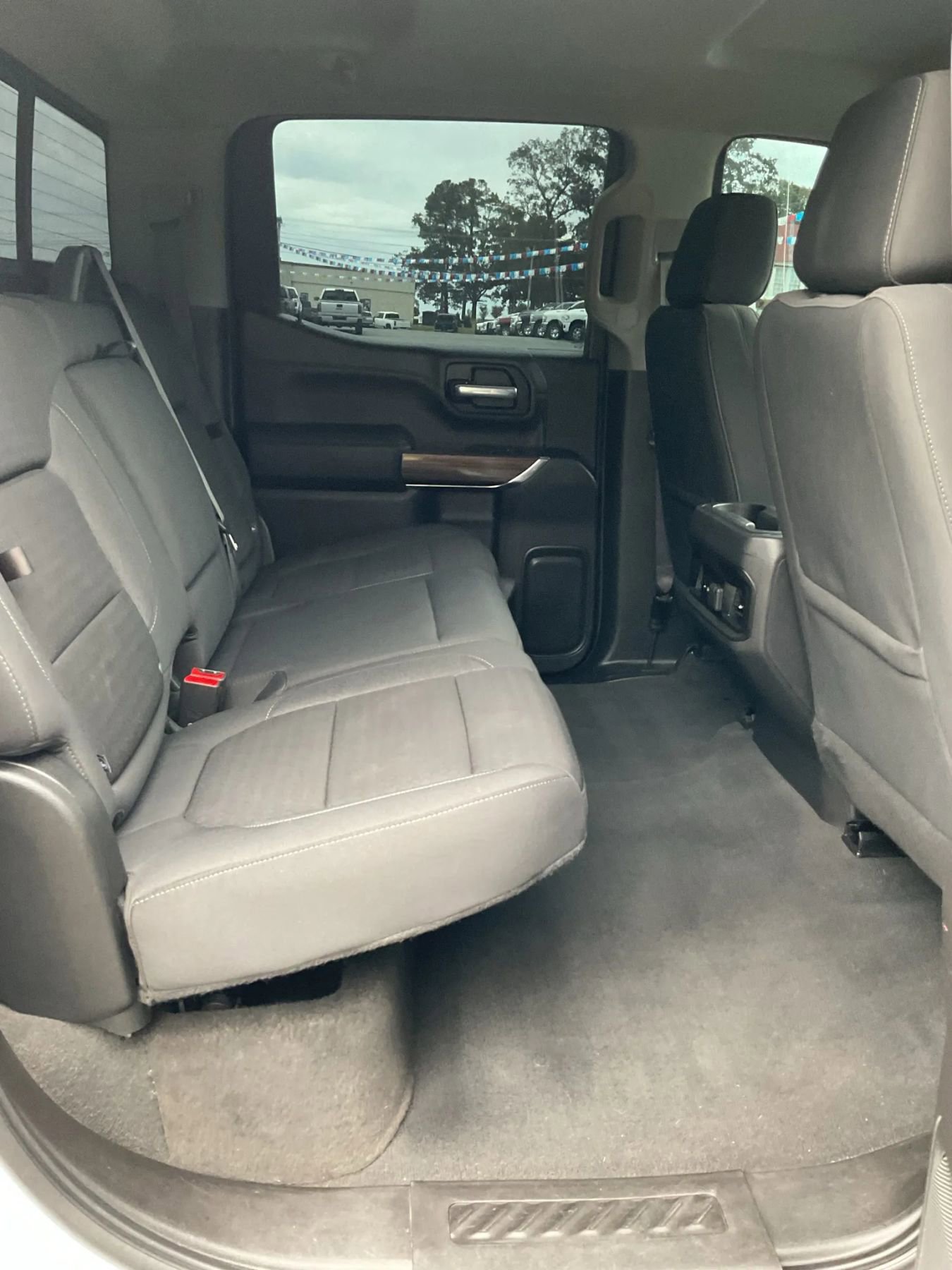 Used 2021 Chevrolet Silverado 1500 LT Trail Boss w/ Convenience Package II image 44