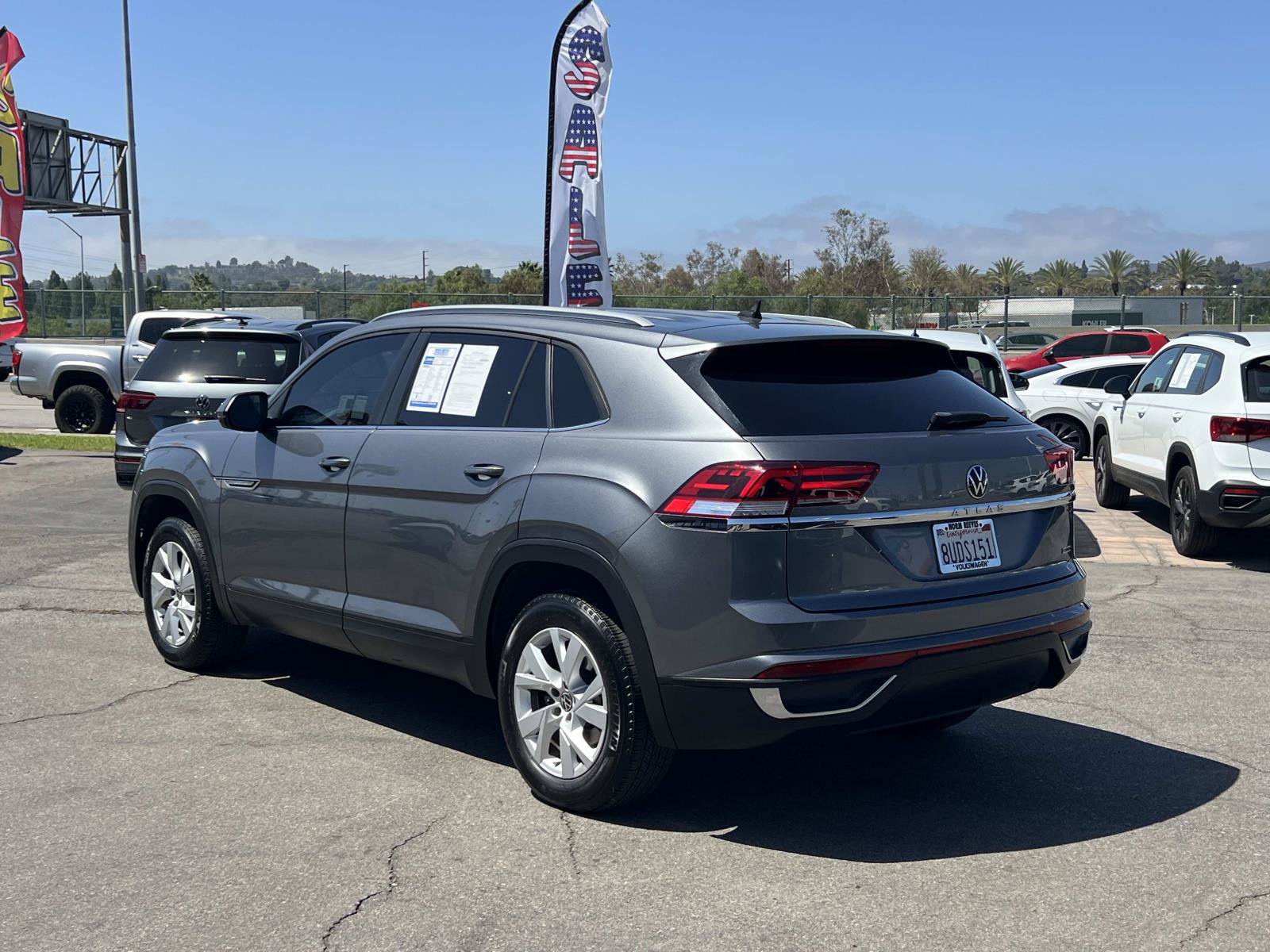 Used 2020 Volkswagen Atlas Cross Sport S AWD/4WD image 3