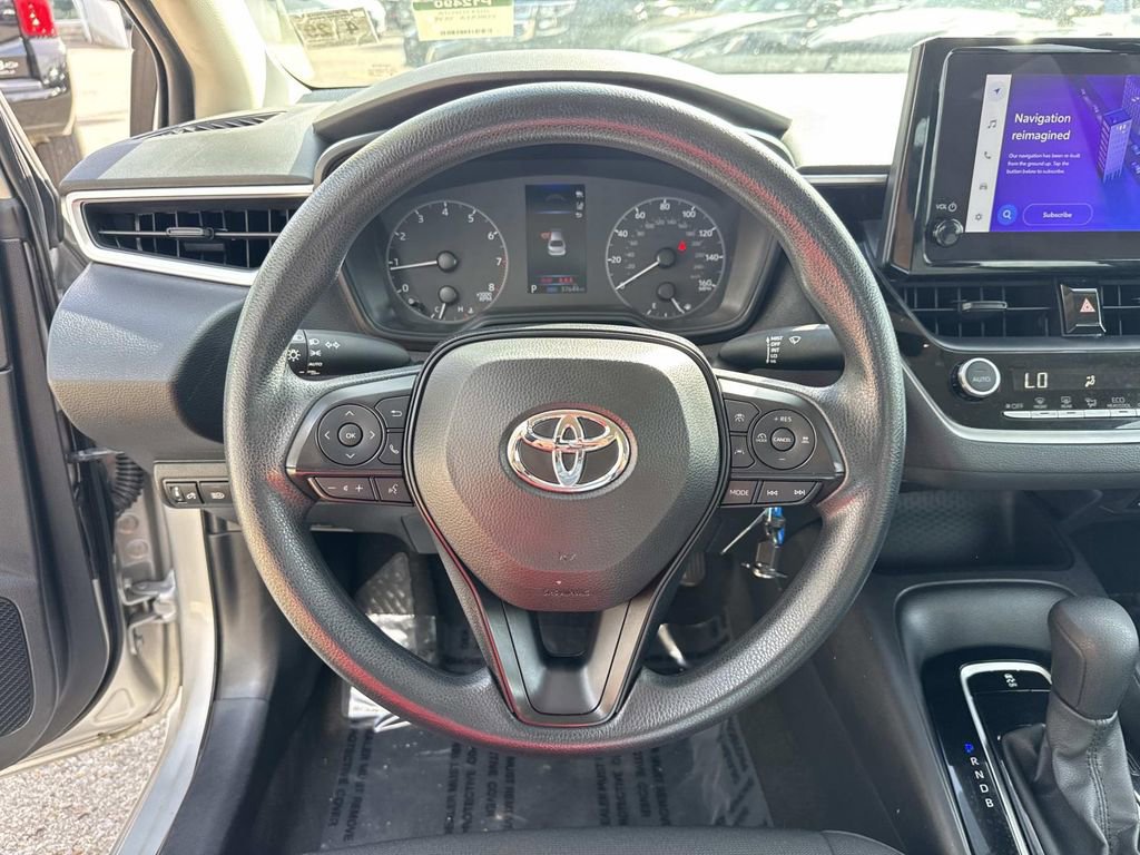 Used 2024 Toyota Corolla LE image 22